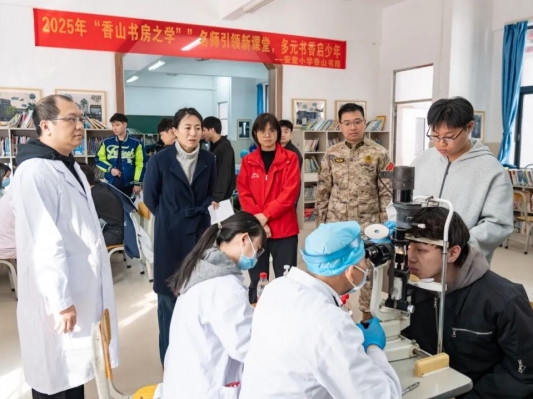 熱血應(yīng)征！大涌百余名青年參加征兵體檢